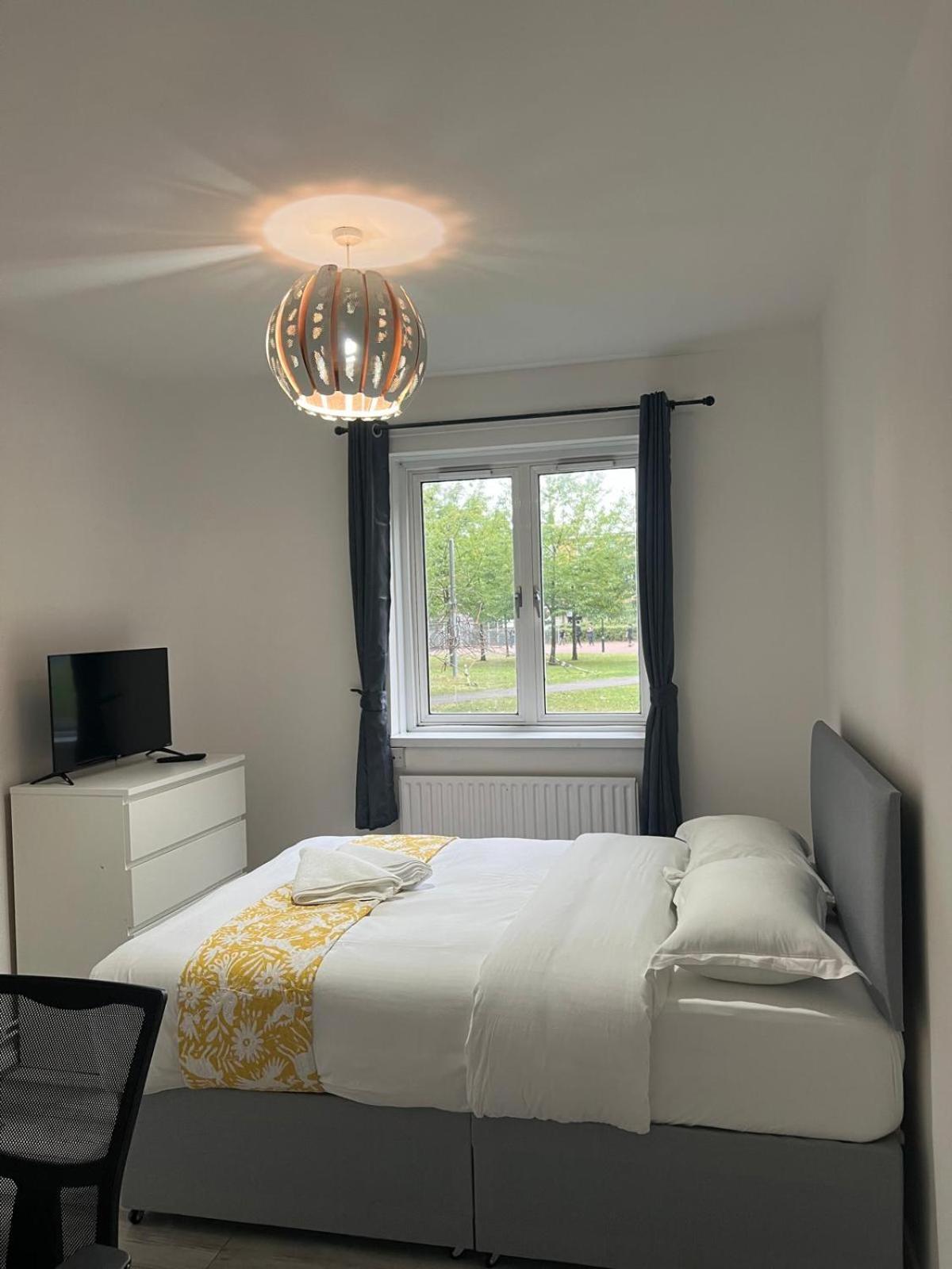 Quarto em Acomodações Particulares Starlet Stepney