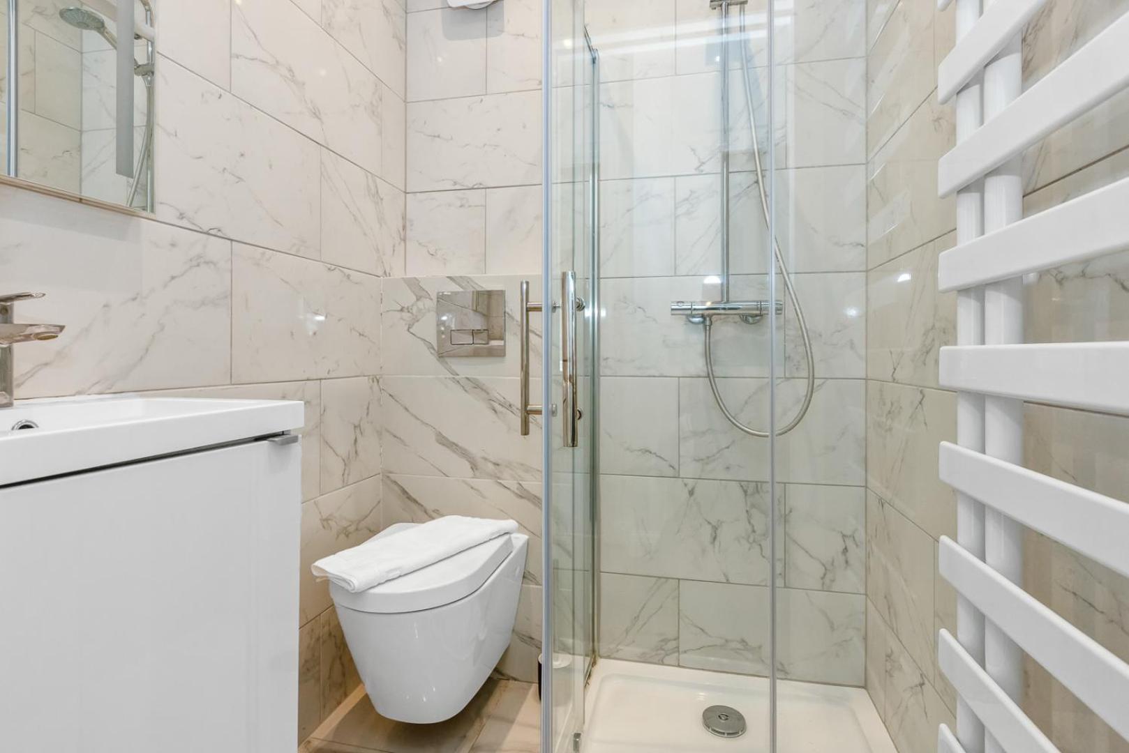 Two Modern 2 Bed In Camden *