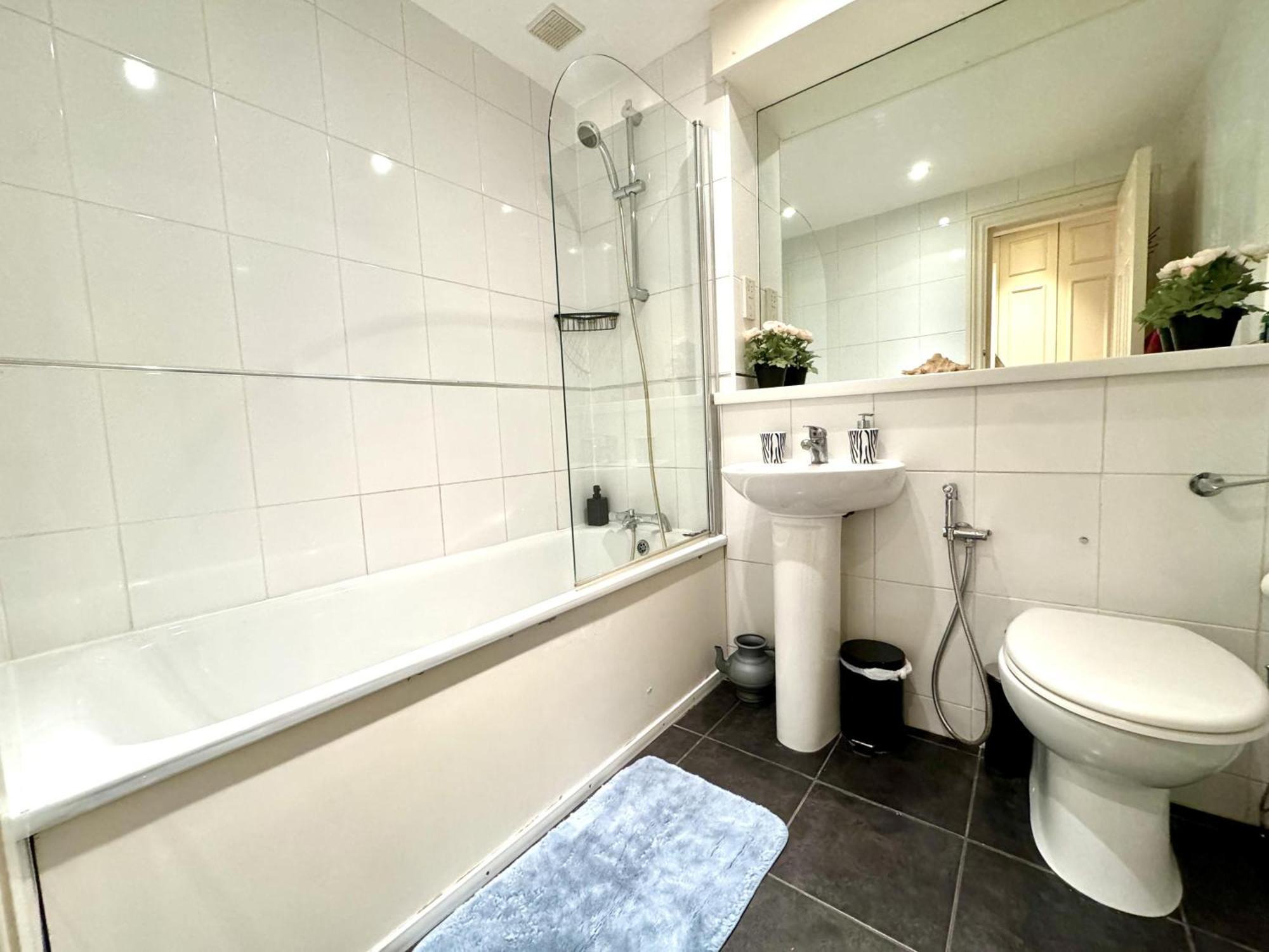 Cityscape Haven In Appartement