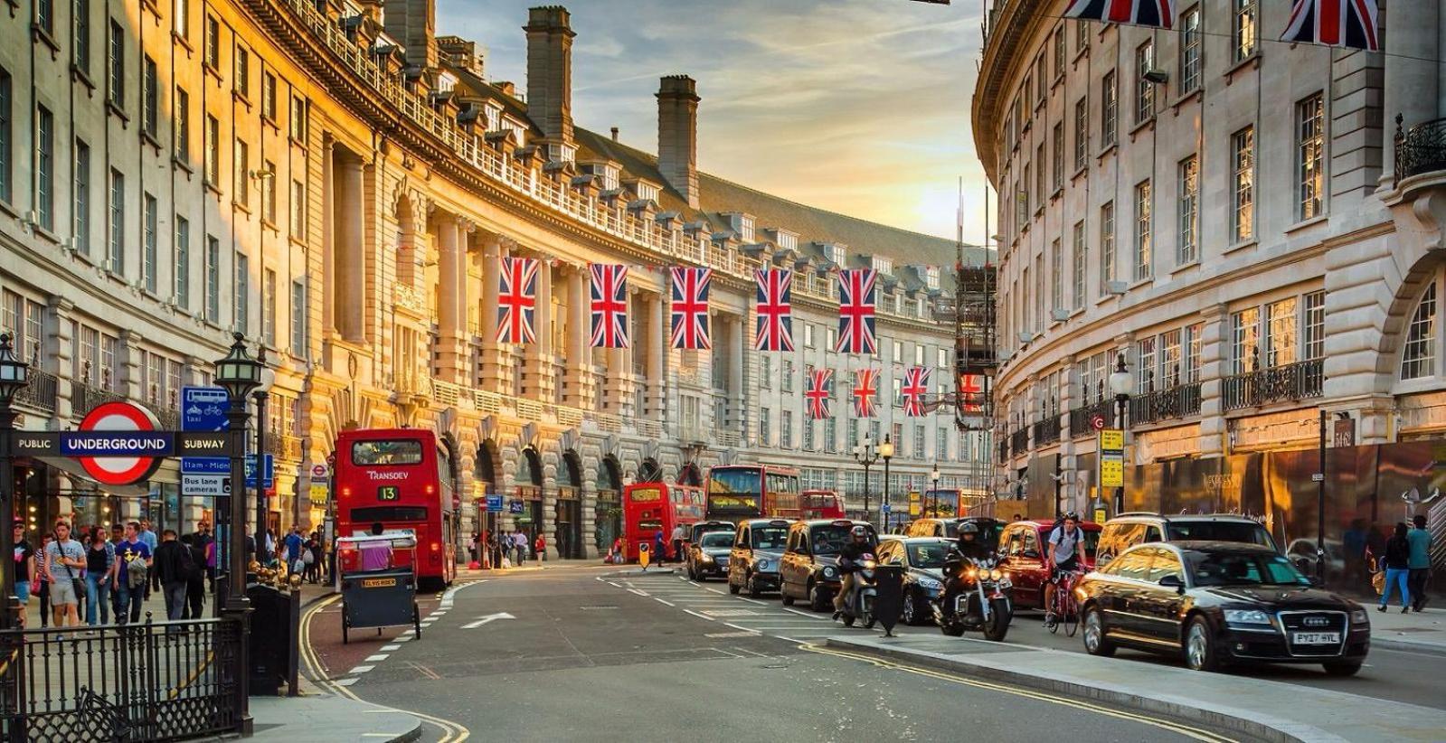Appartement Luxury 2 Bedroom Near With Balcony - Open For Long And Families Relocatings Londres