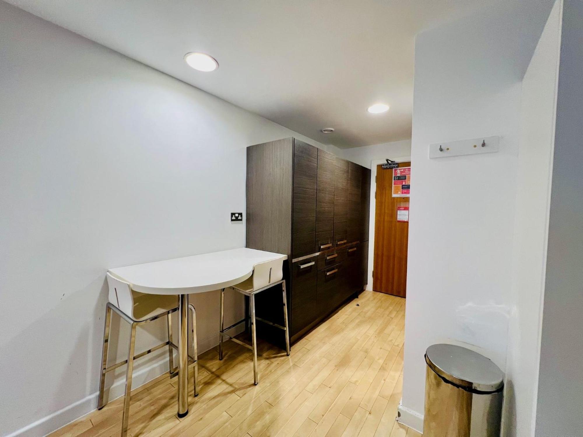 Stuhomes - Arundel House Apartamento *