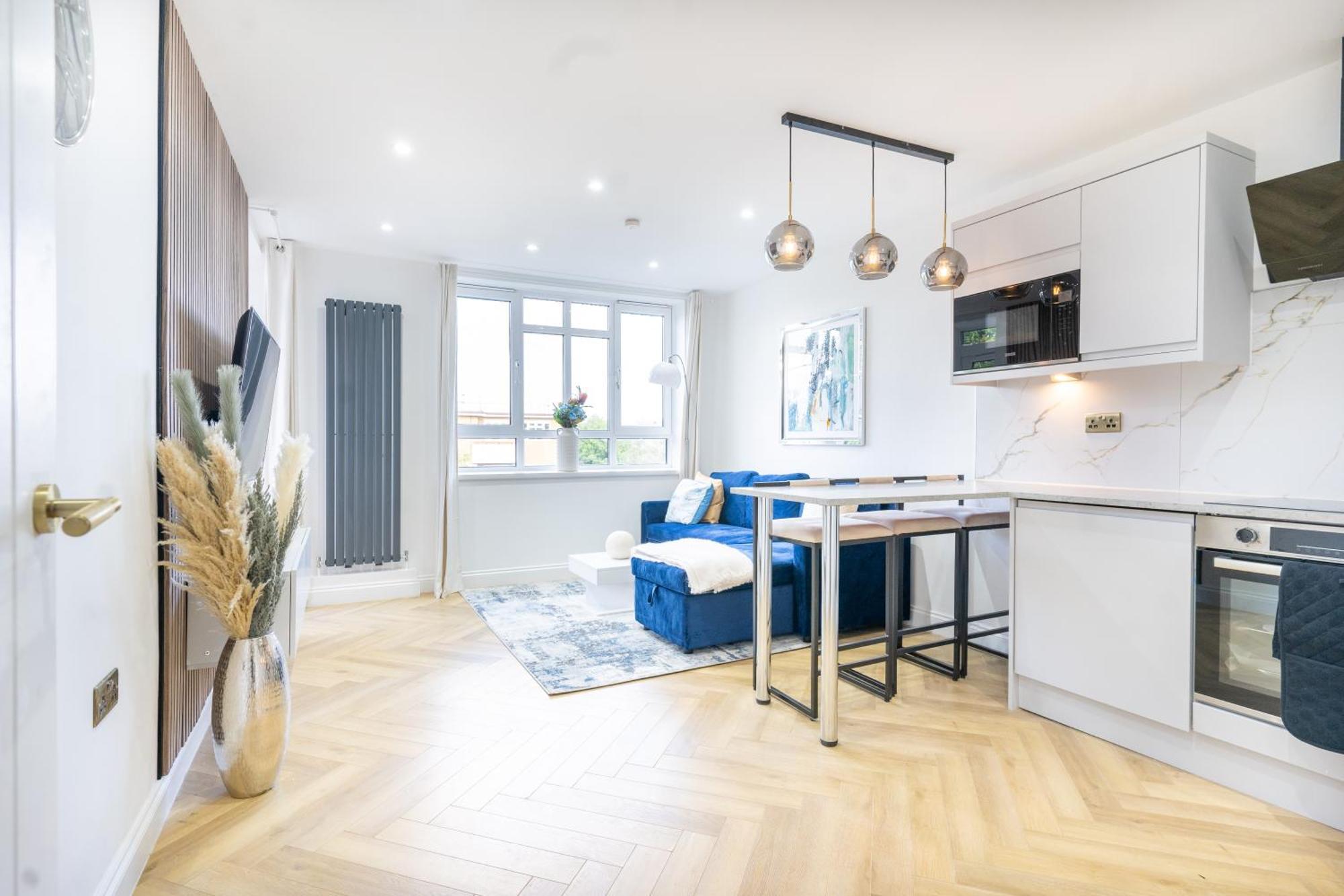 Boutique And Stylish 4 Bed In *