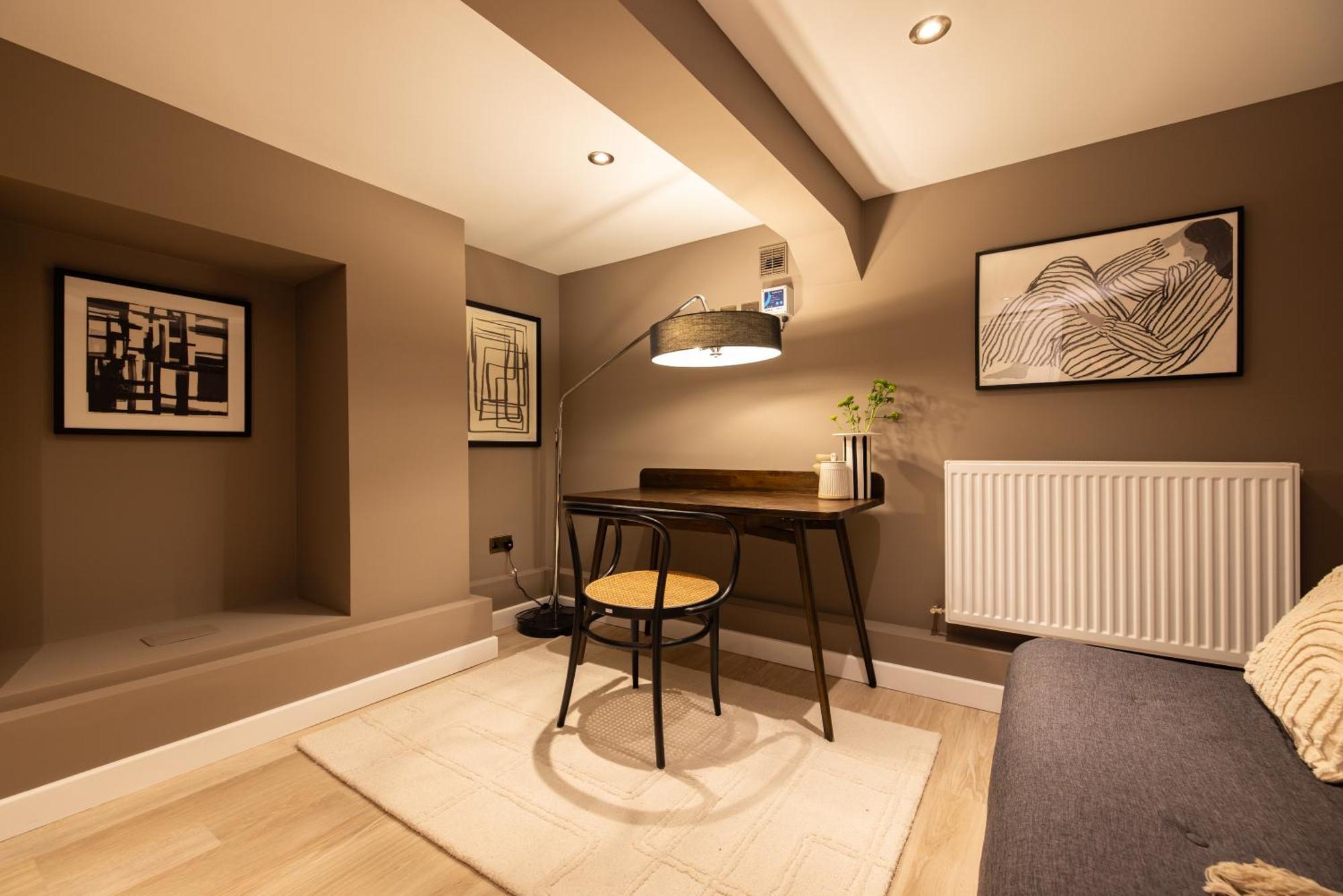 The Tyrwhitt Road Place - Lovely 2bdr Flat With Garden Appartement