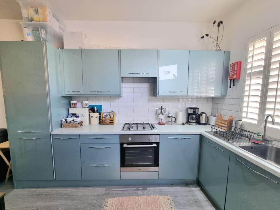 4bed 3bath 8min To Bridge Hébergement de vacances *