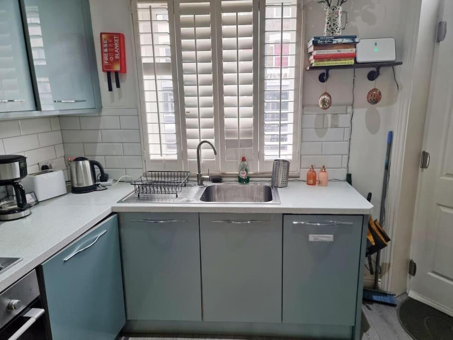 4bed 3bath 8min To Bridge Londres