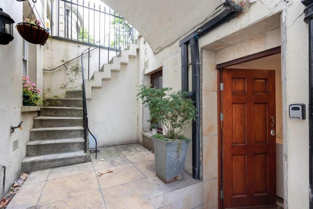 Apartamento Cosy Little Venice Pied-a-terre By Morethanstays