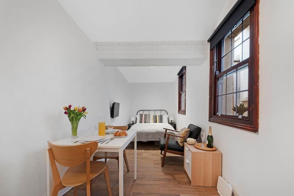 Apartamento Cosy Little Venice Pied-a-terre By Morethanstays