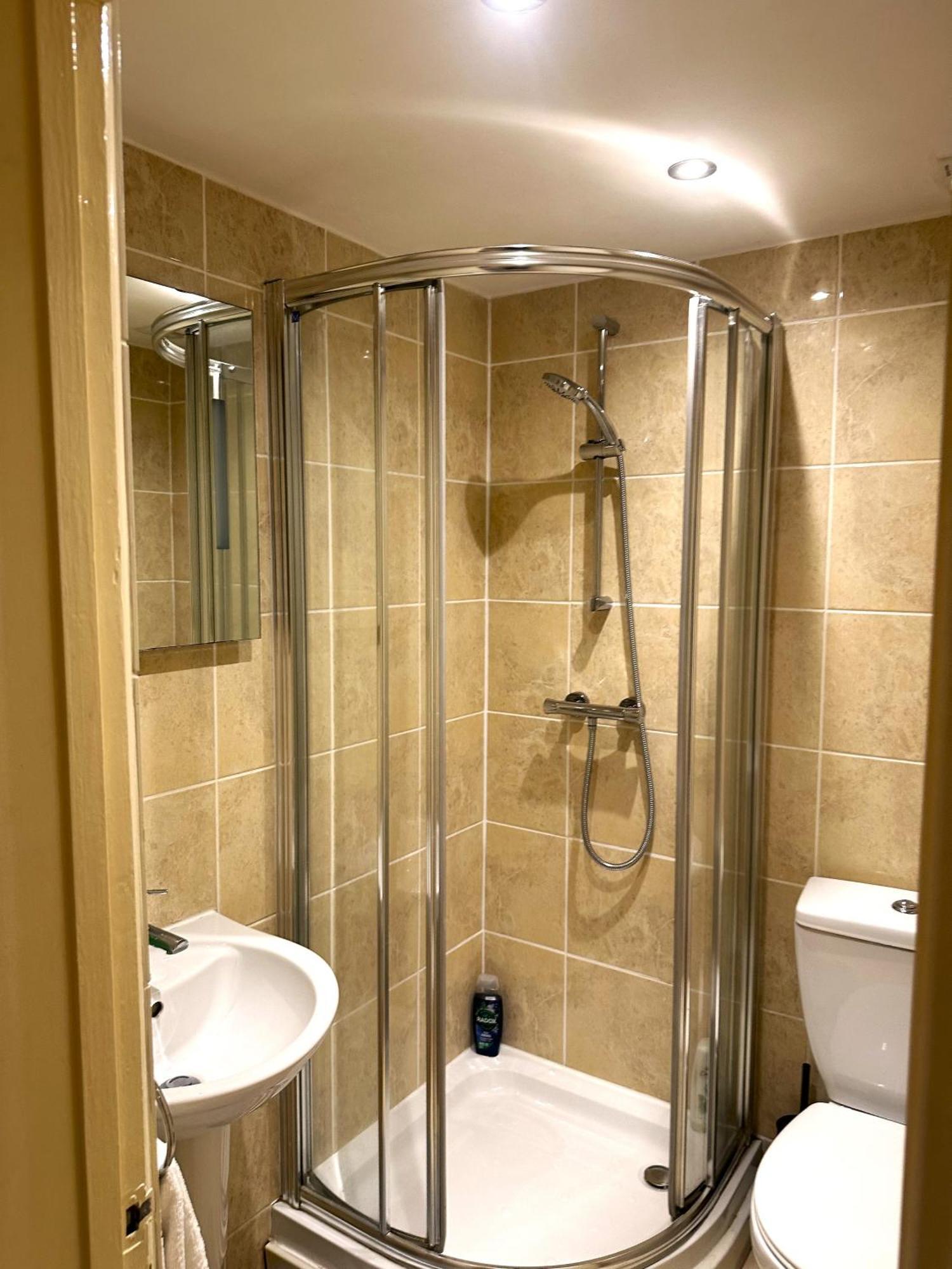 Charming Comfy By Kensington Apartamento Londres