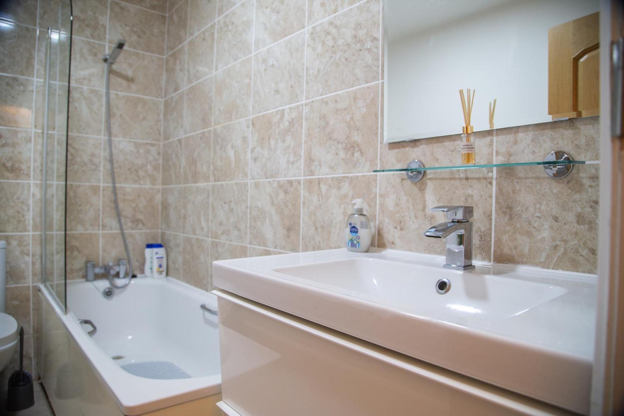 Detached House With Free Parking In Little Venice Near Paddington Hyde Park Apartamento