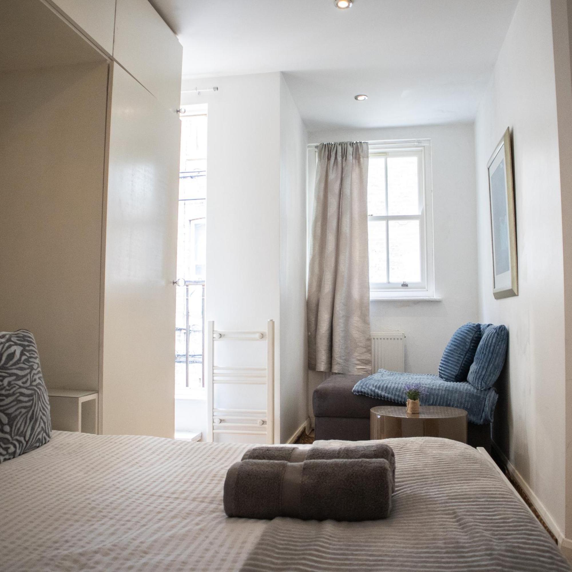 Detached House With Free Parking In Little Venice Near Paddington Hyde Park * Londres