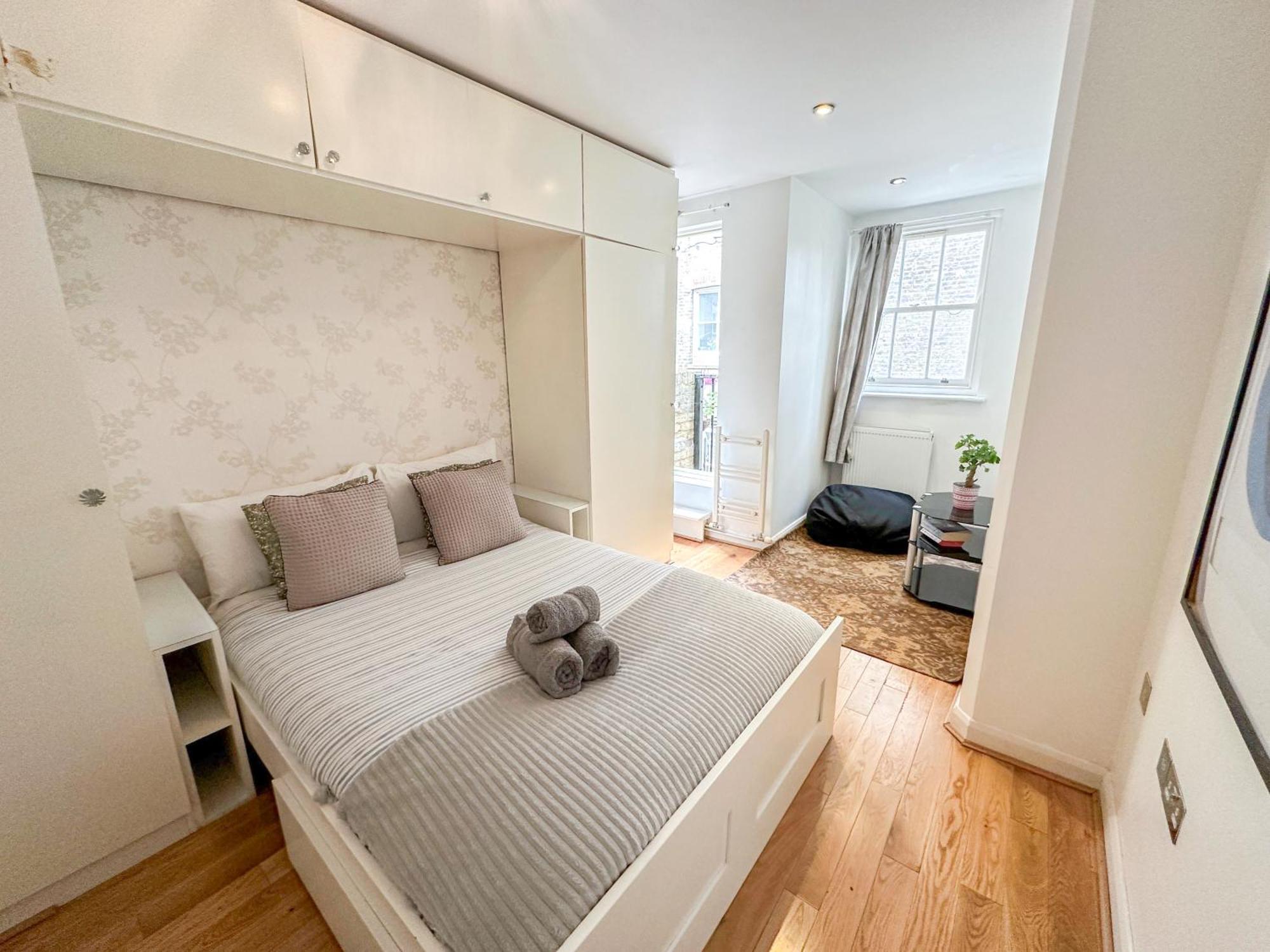 Detached House With Free Parking In Little Venice Near Paddington Hyde Park Apartamento