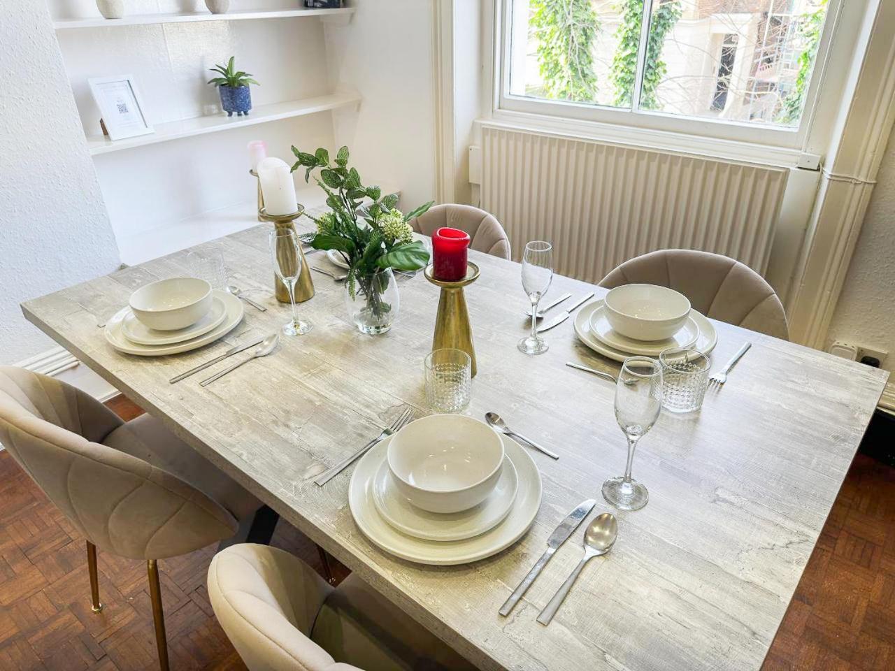 Stylish 2-bedroom Near Abbey Road, Maida Vale Appartement