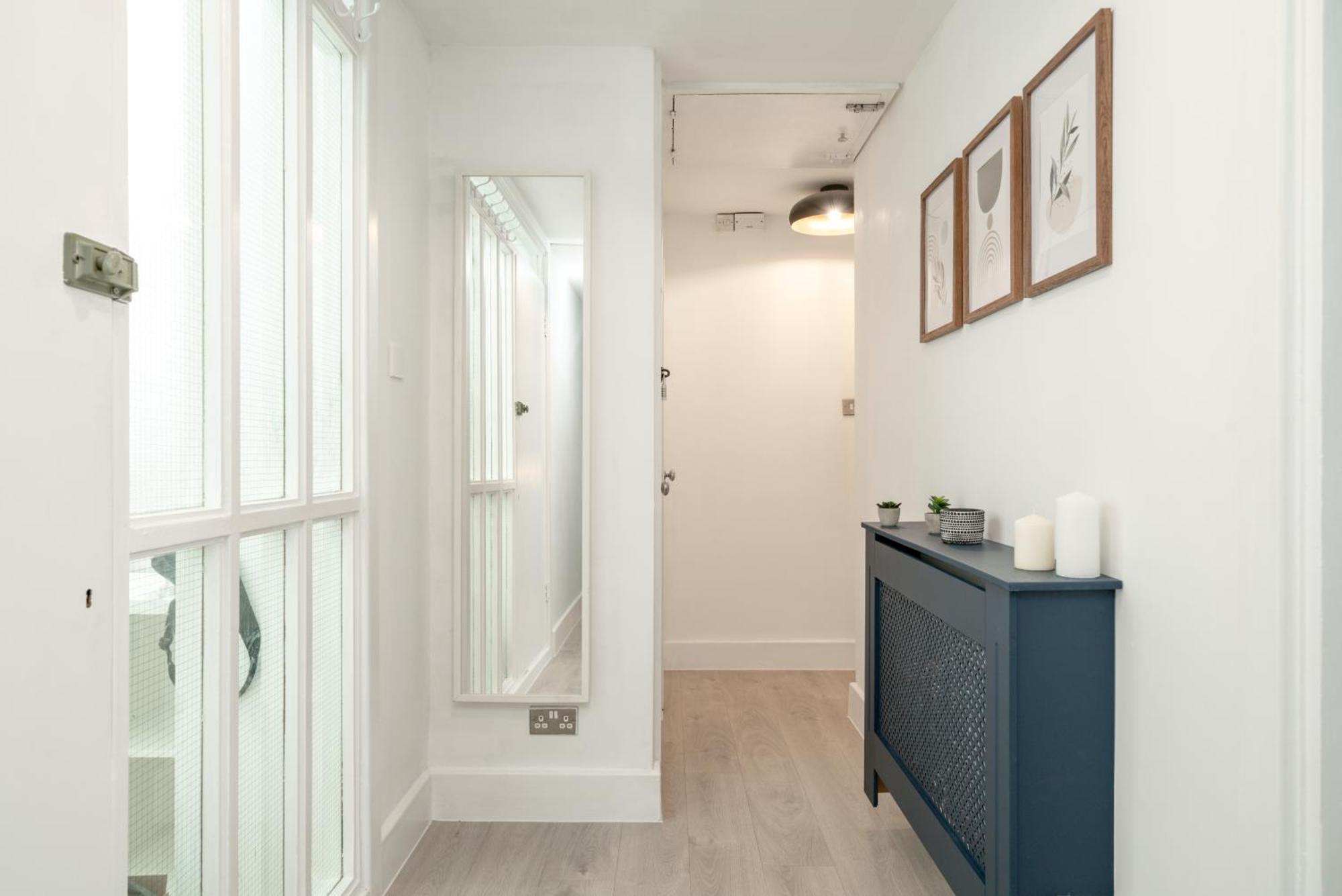 Appartement Modern & Spacious Canary Wharf Apartment, Prime Location, Balcony, Near O2, Excel, Airport & Greenwich *