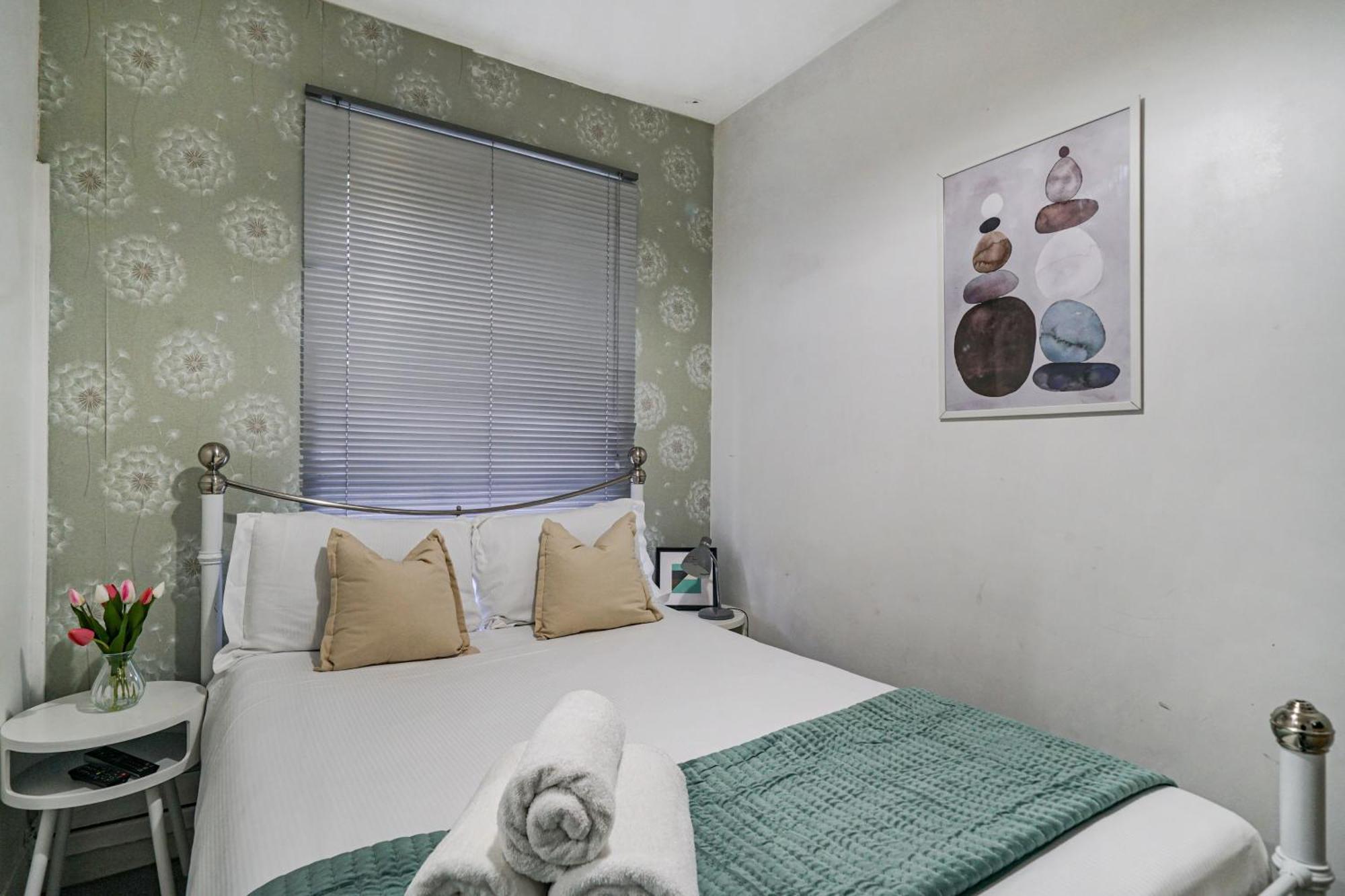 Appartement Two Bedroom By Livestay Short Lets & Serviced London, Clapham Londen
