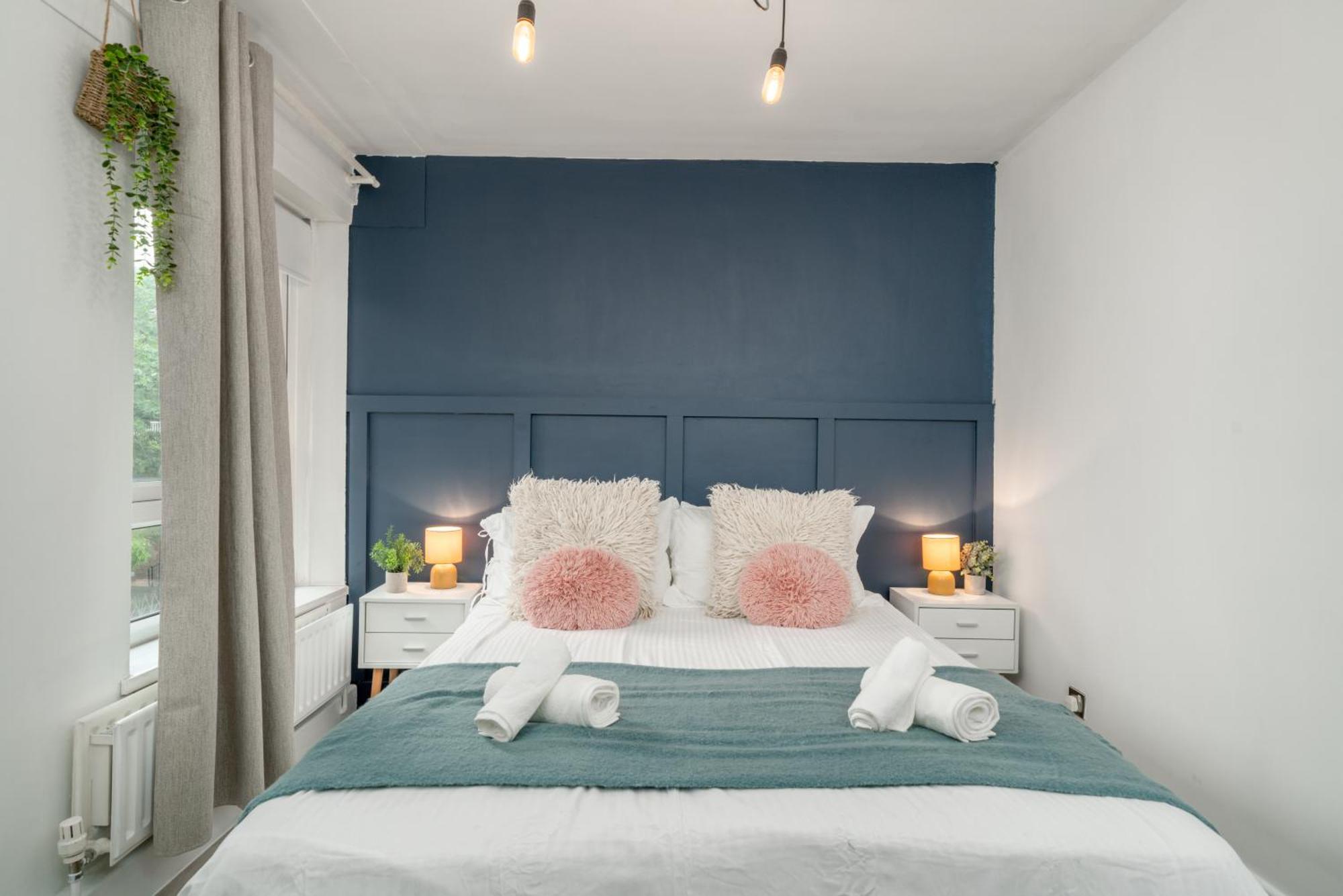Modern & Spacious Canary Wharf Apartment, Prime Location, Balcony, Near O2, Excel, Airport & Greenwich Appartement