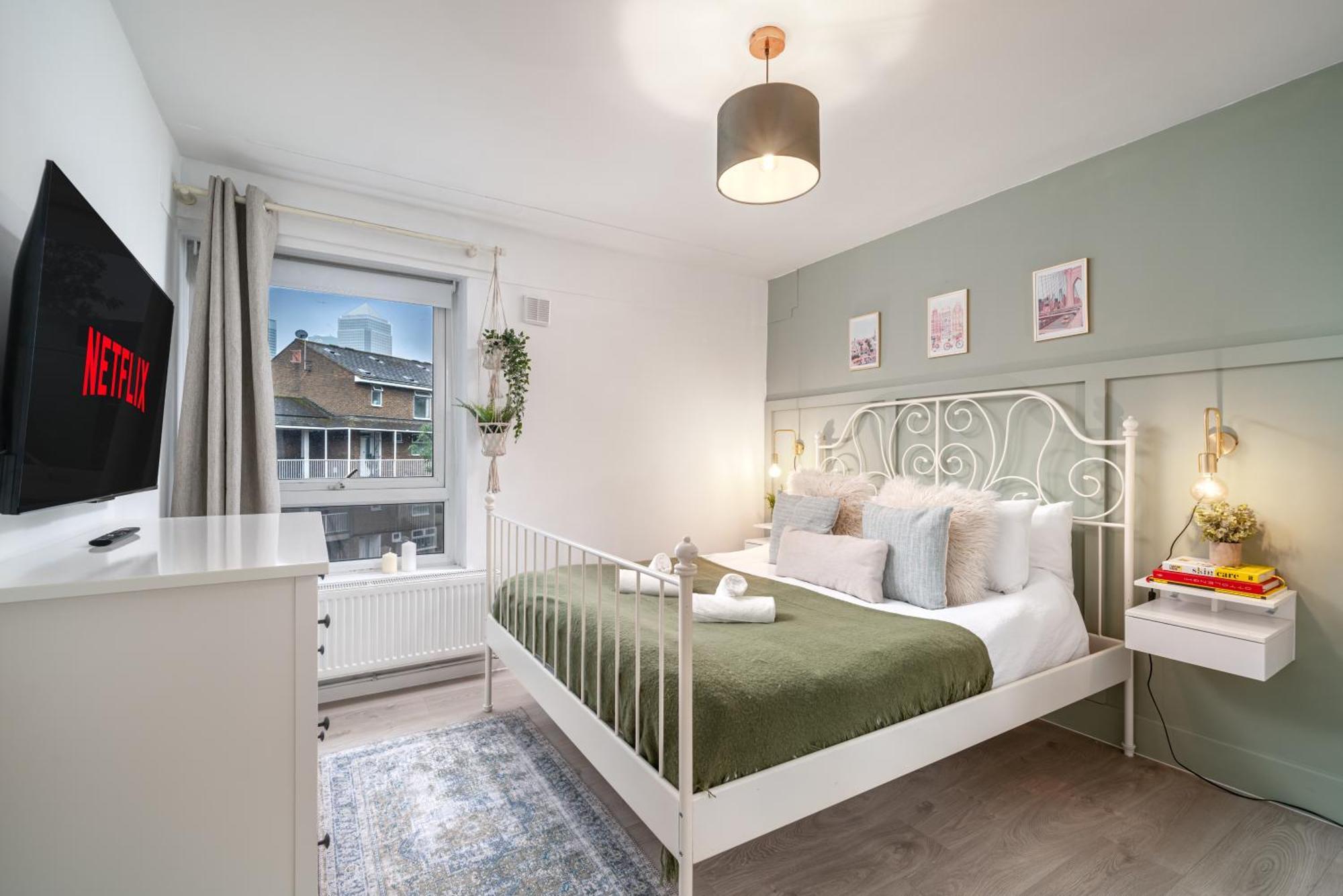 Modern & Spacious Canary Wharf Apartment, Prime Location, Balcony, Near O2, Excel, Airport & Greenwich Appartement