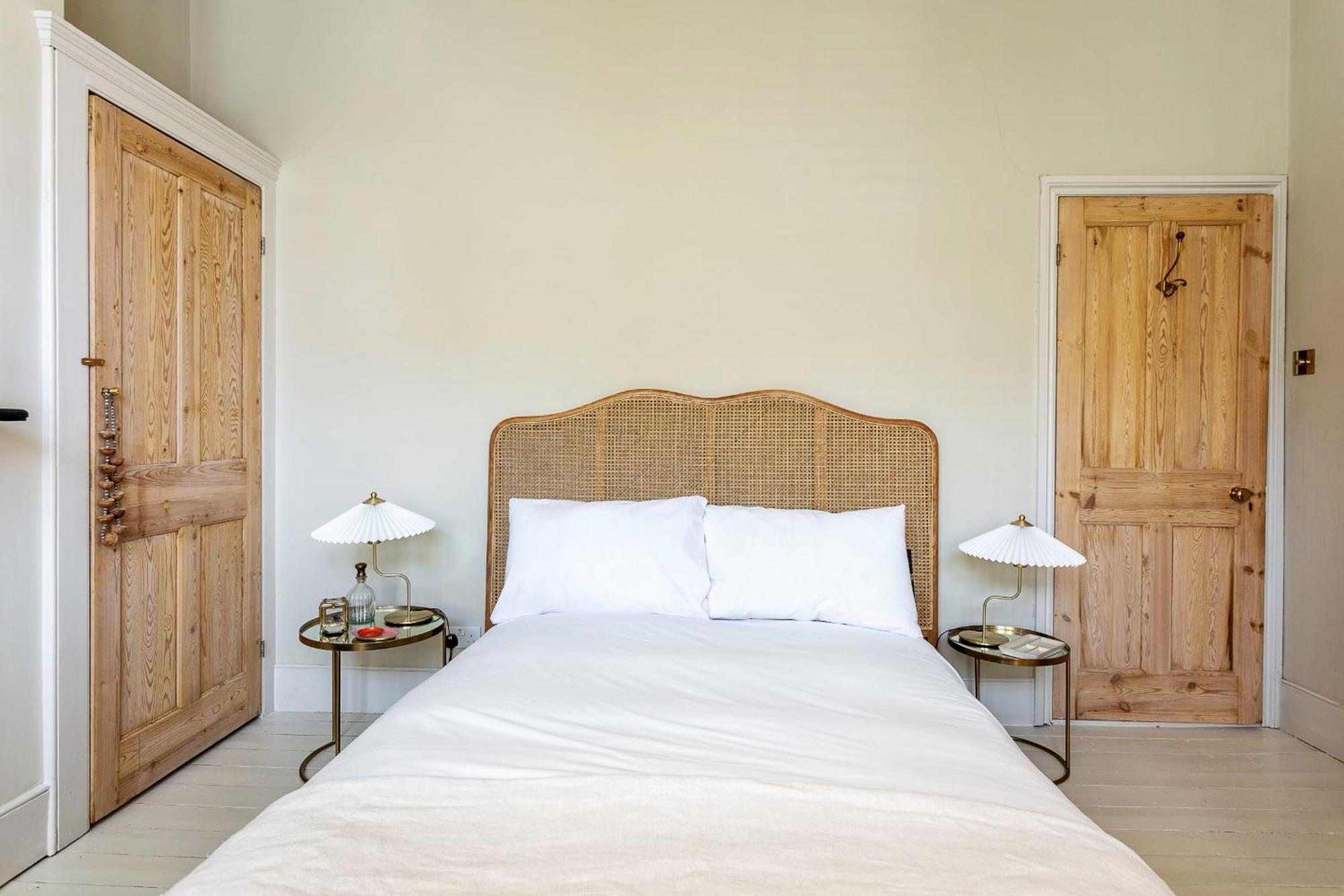 Tooting's Charming Victorian Garden Hideaway Hébergement de vacances