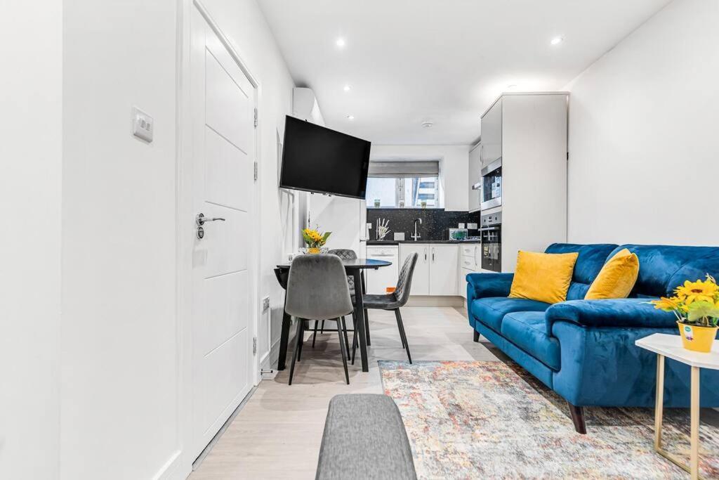 Apartamento Luxstay Holland Park With Ac