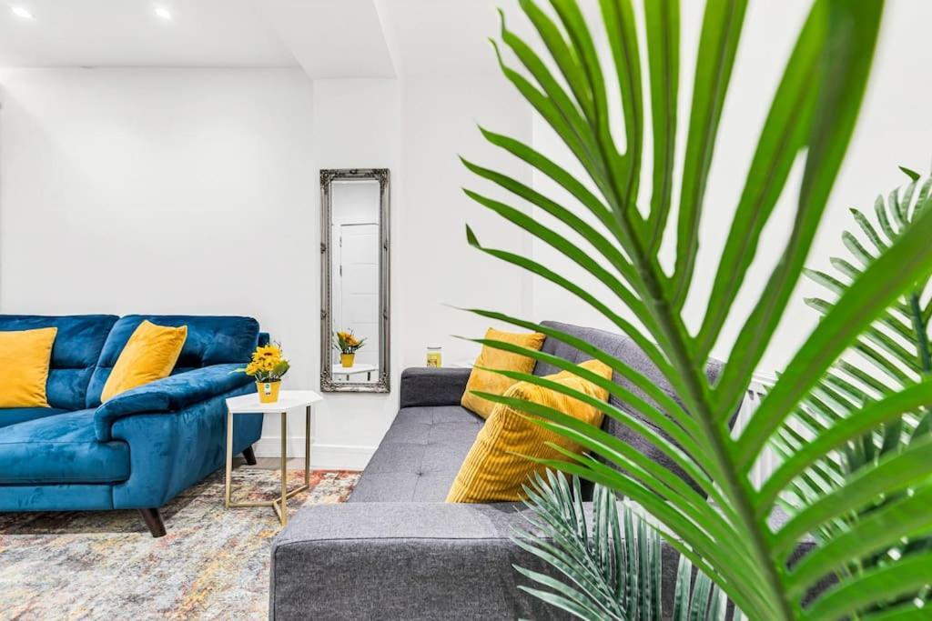 Luxstay Holland Park With Ac Londres