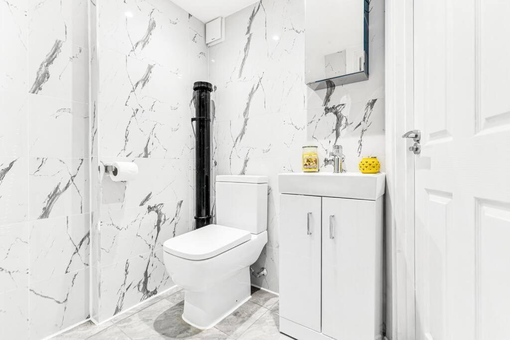 Apartamento Luxstay Holland Park With Ac *
