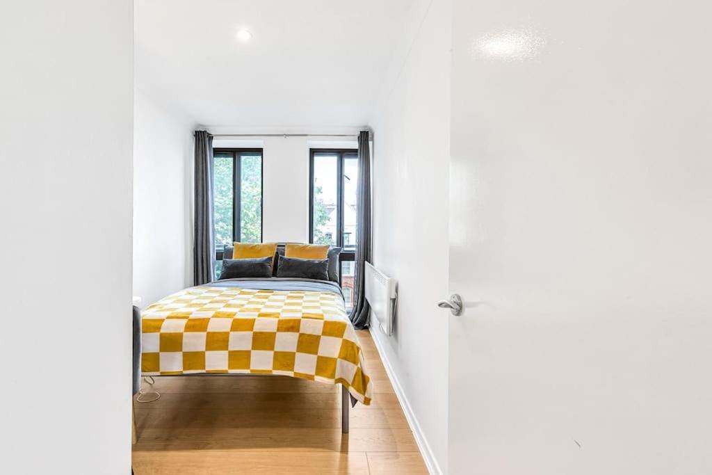 Luxaway In Earls Court - Sleeps Up To 10
