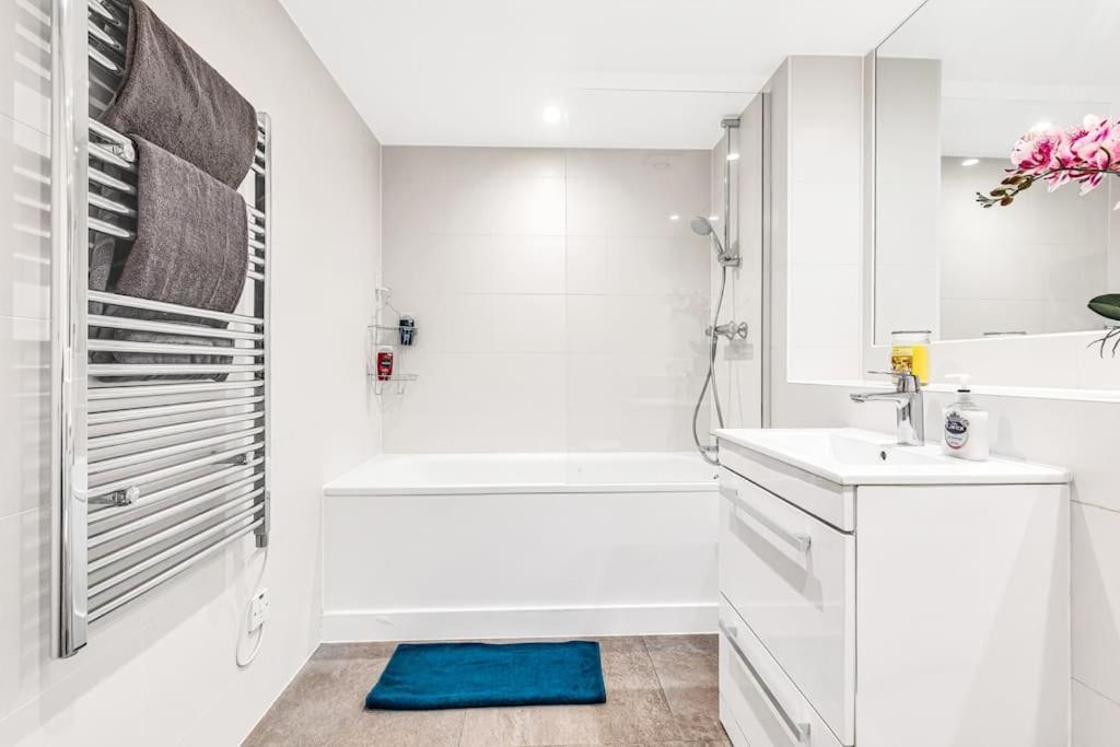 Apartamento Luxaway In Earls Court - Sleeps Up To 10