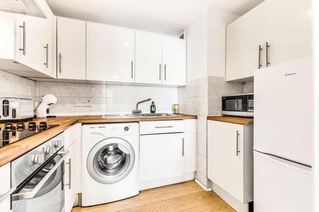 Luxaway In Earls Court - Sleeps Up To 10 * Londres