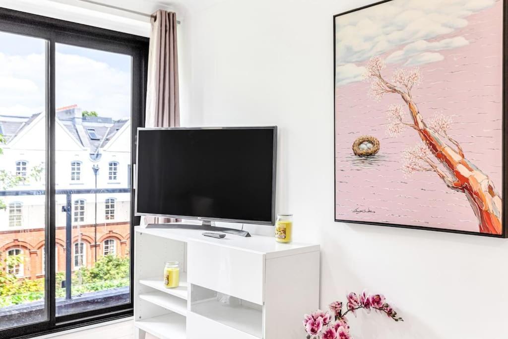 Luxaway In Earls Court - Sleeps Up To 10 Apartamento Londres