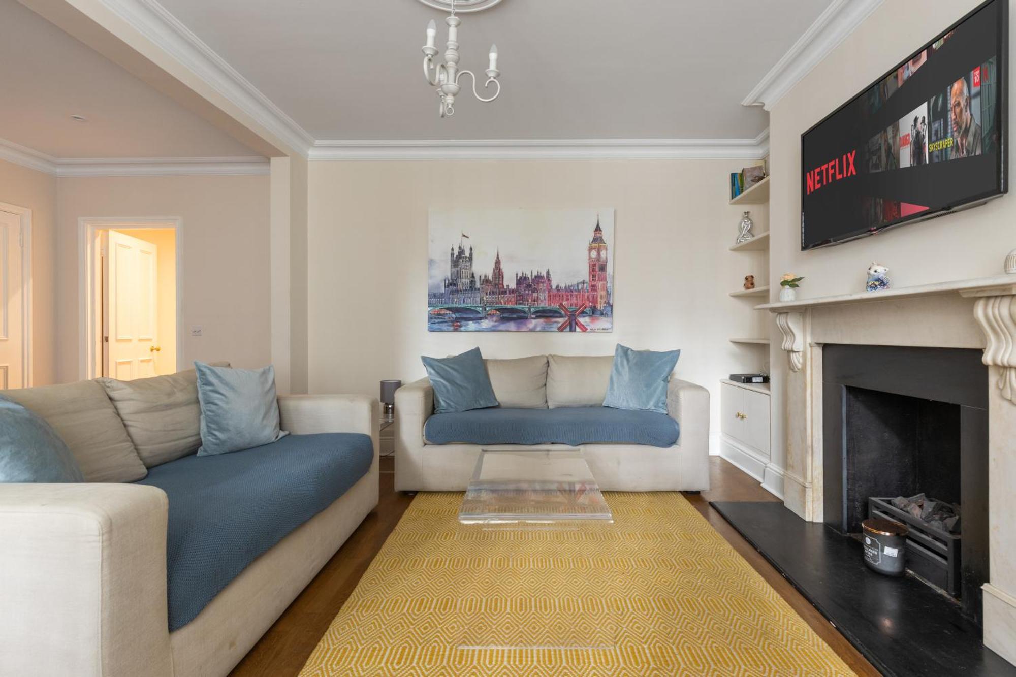 Kensington Spacious Apartment London