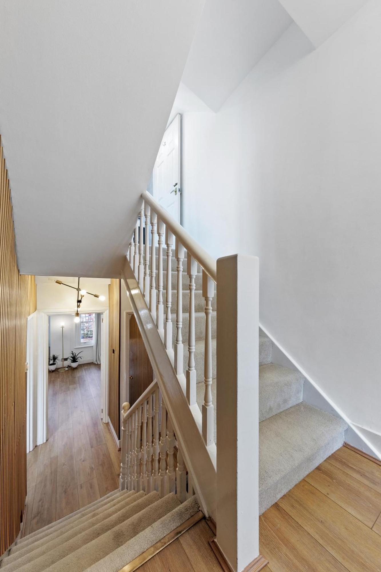 Imperial Wharf Chelsea 3 Bedroom * Londres