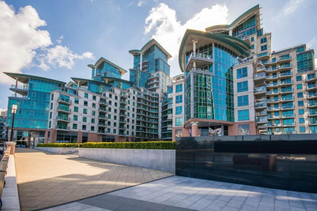 2 Bedroom Flat In Vauxhall Appartement