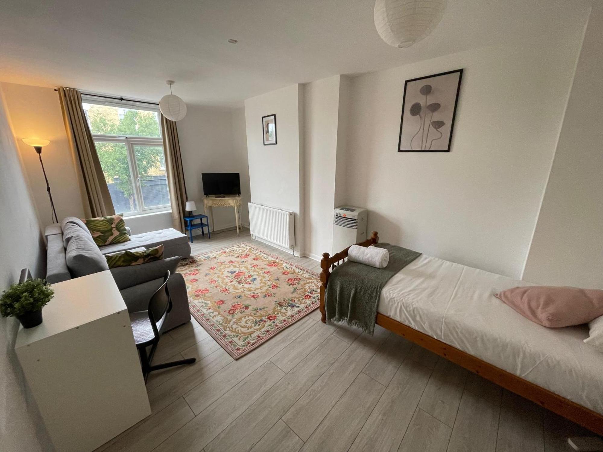 Enormous Family Flat Apartment