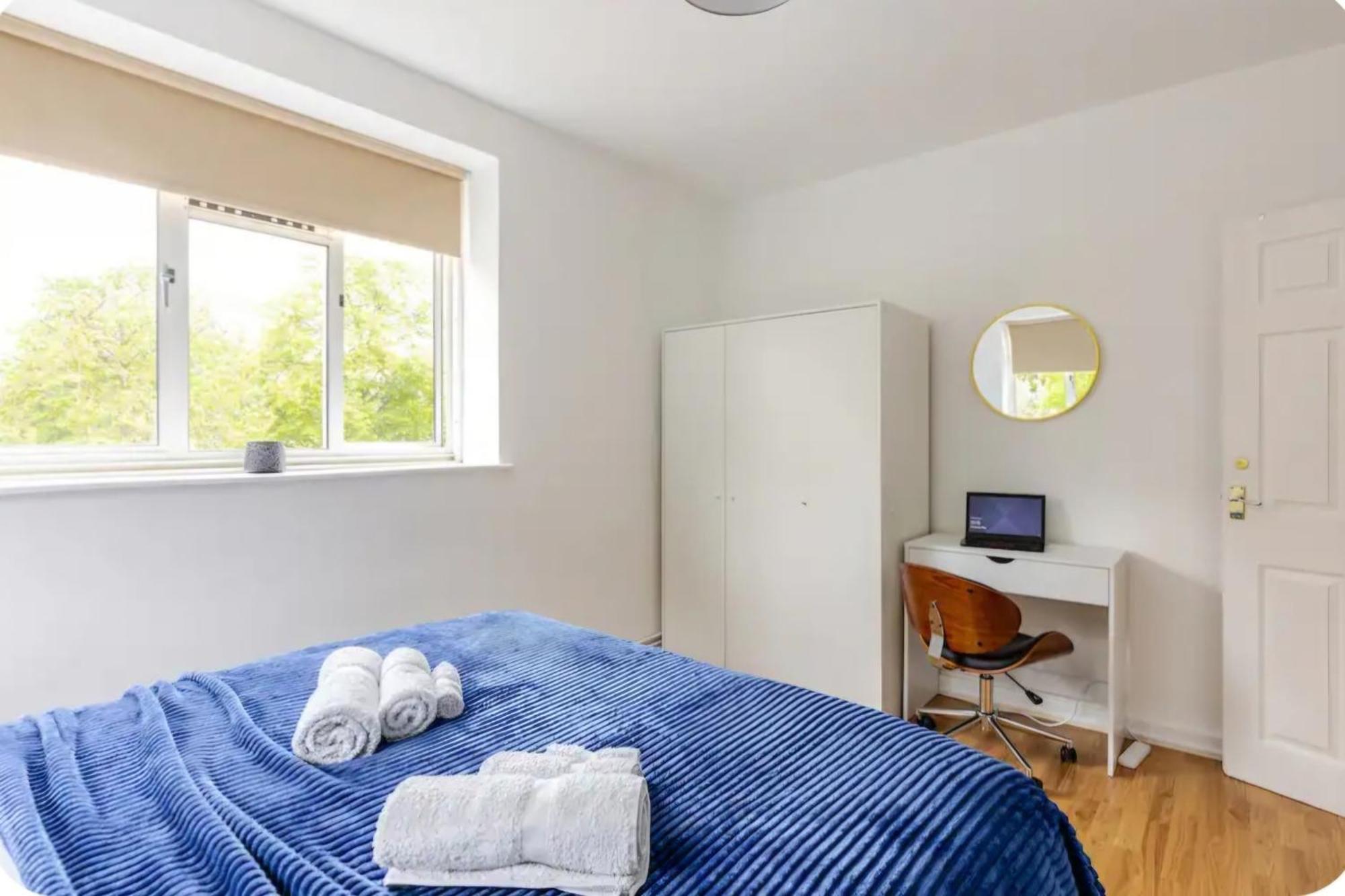 Apartamento Spacious Two Bedroom In Battersea, Free Parking *
