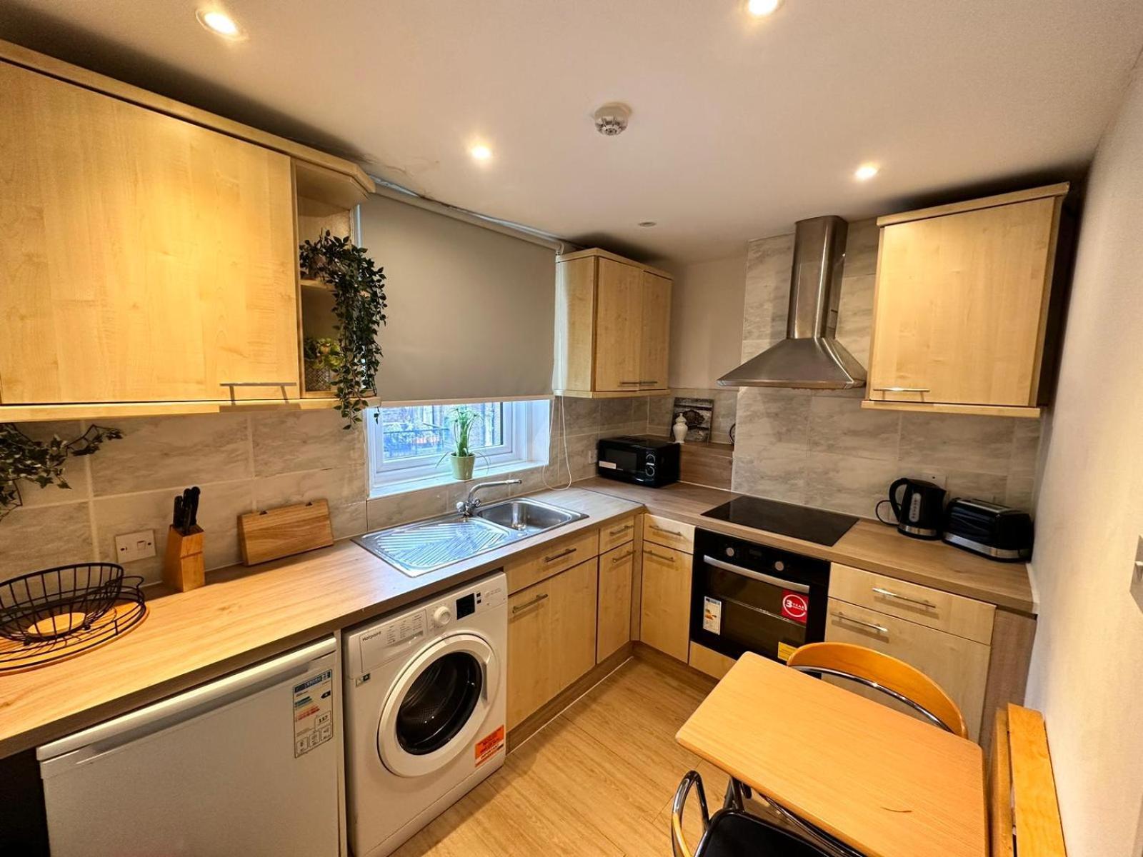 Apartamento Bright Studio In Central