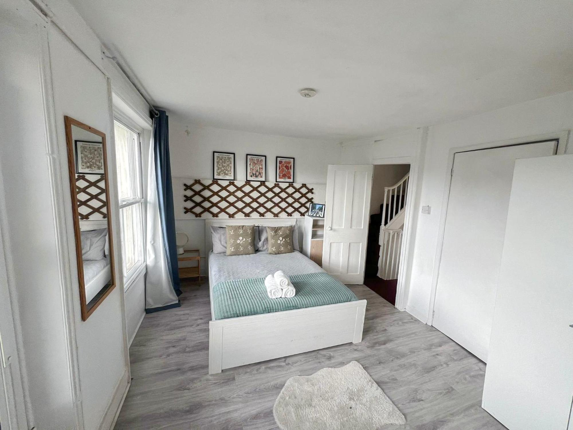 Appartement 2 Bedroom Flat A Short Walk Away To Barbican Centre Near Farringdon, Old St *