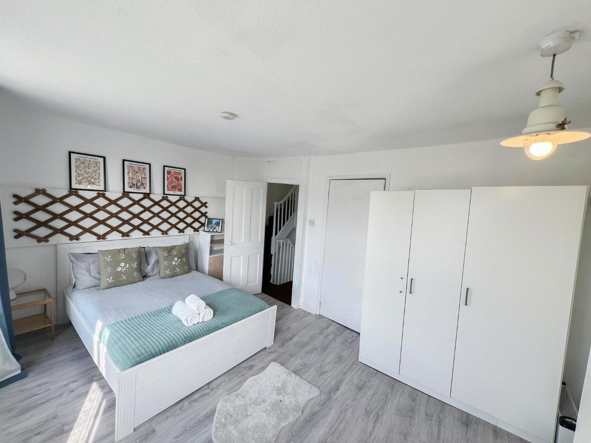 Appartement 2 Bedroom Flat A Short Walk Away To Barbican Centre Near Farringdon, Old St Londen