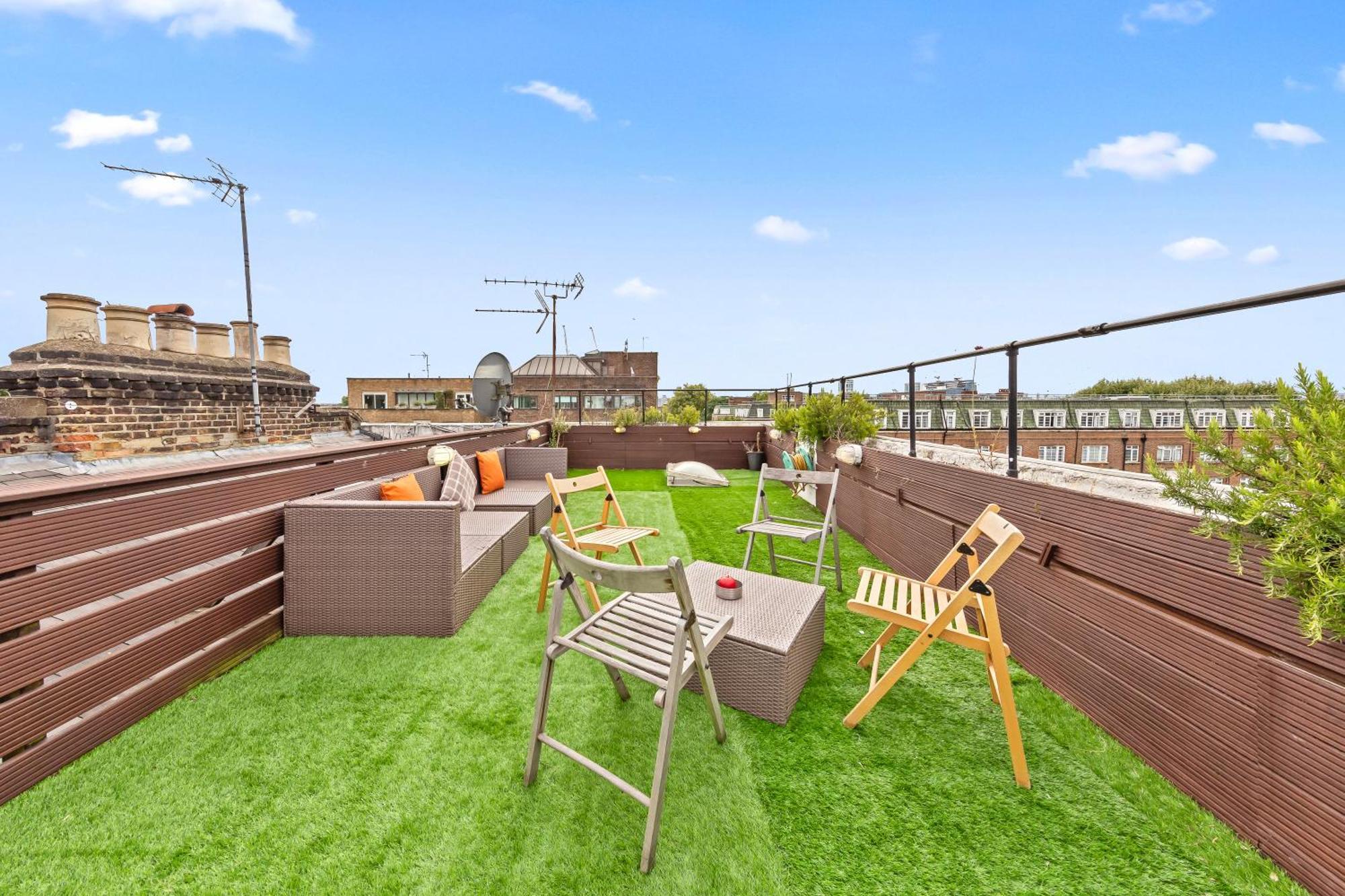 Spacious Sleep 11 With Terrace In Earls Court Ec99 * Londres