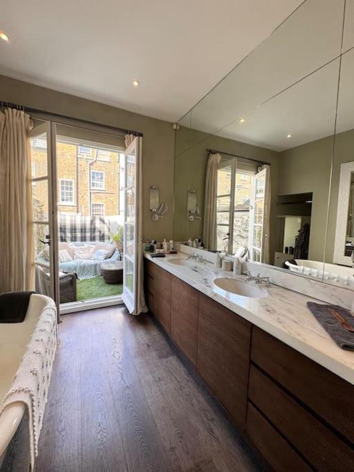 Apartamento Stunning Townhouse In Beautiful Notting Hill *