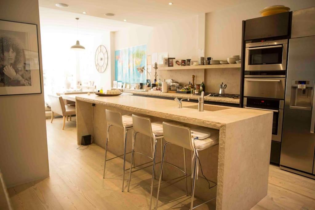 Stunning Townhouse In Beautiful Notting Hill Apartamento