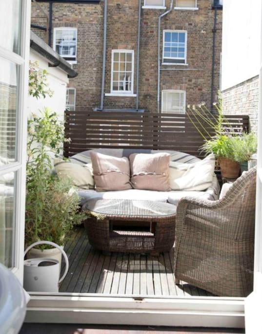 Stunning Townhouse In Beautiful Notting Hill * Londres