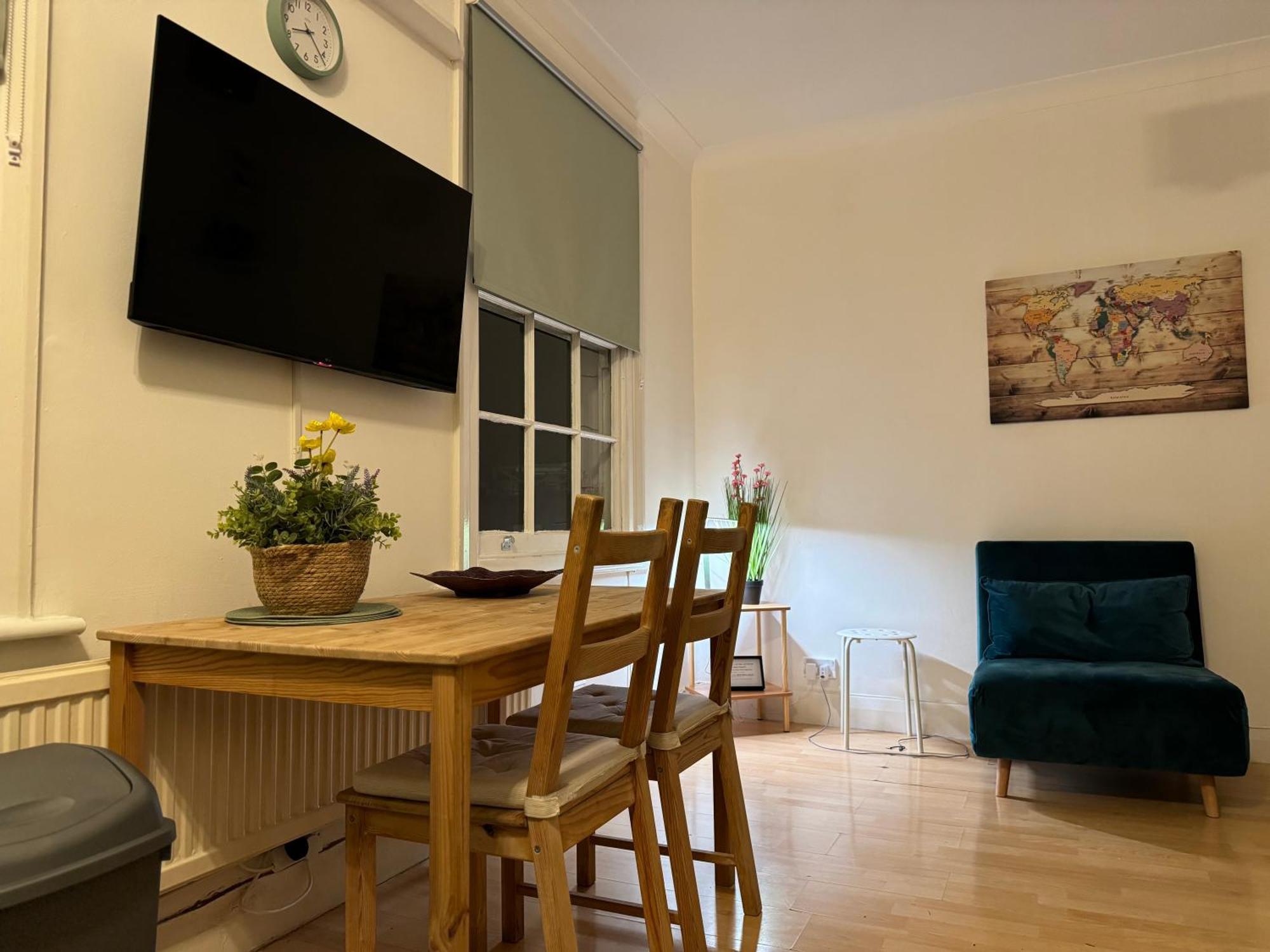 Prime Location Apartamento In Camden Town Londen