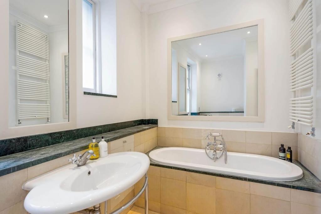 Appartement Fabulous 3 Bed In Kensington *
