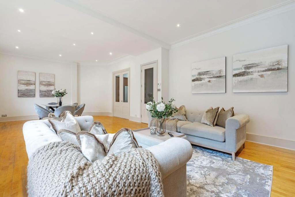Fabulous 3 Bed In Kensington * Londres