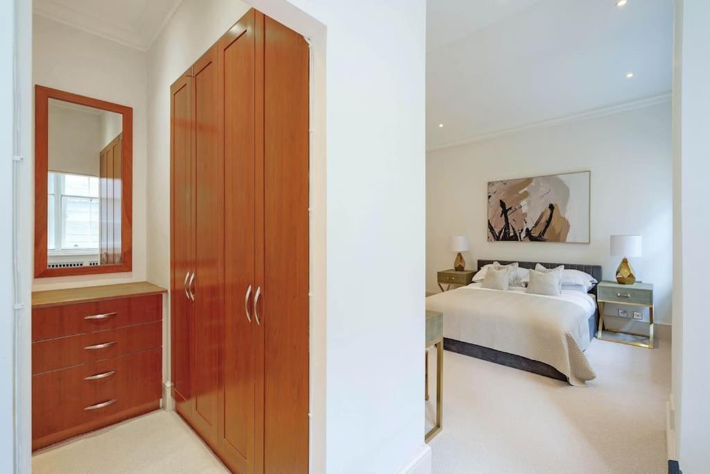 Fabulous 3 Bed In Kensington * Londres