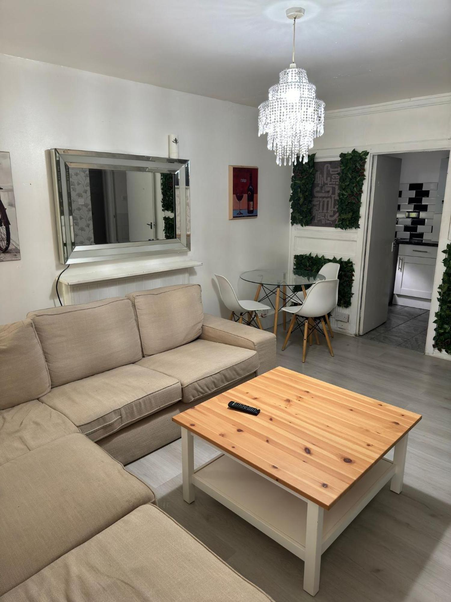 1 Bedroom Big Flat Xtra Appartement