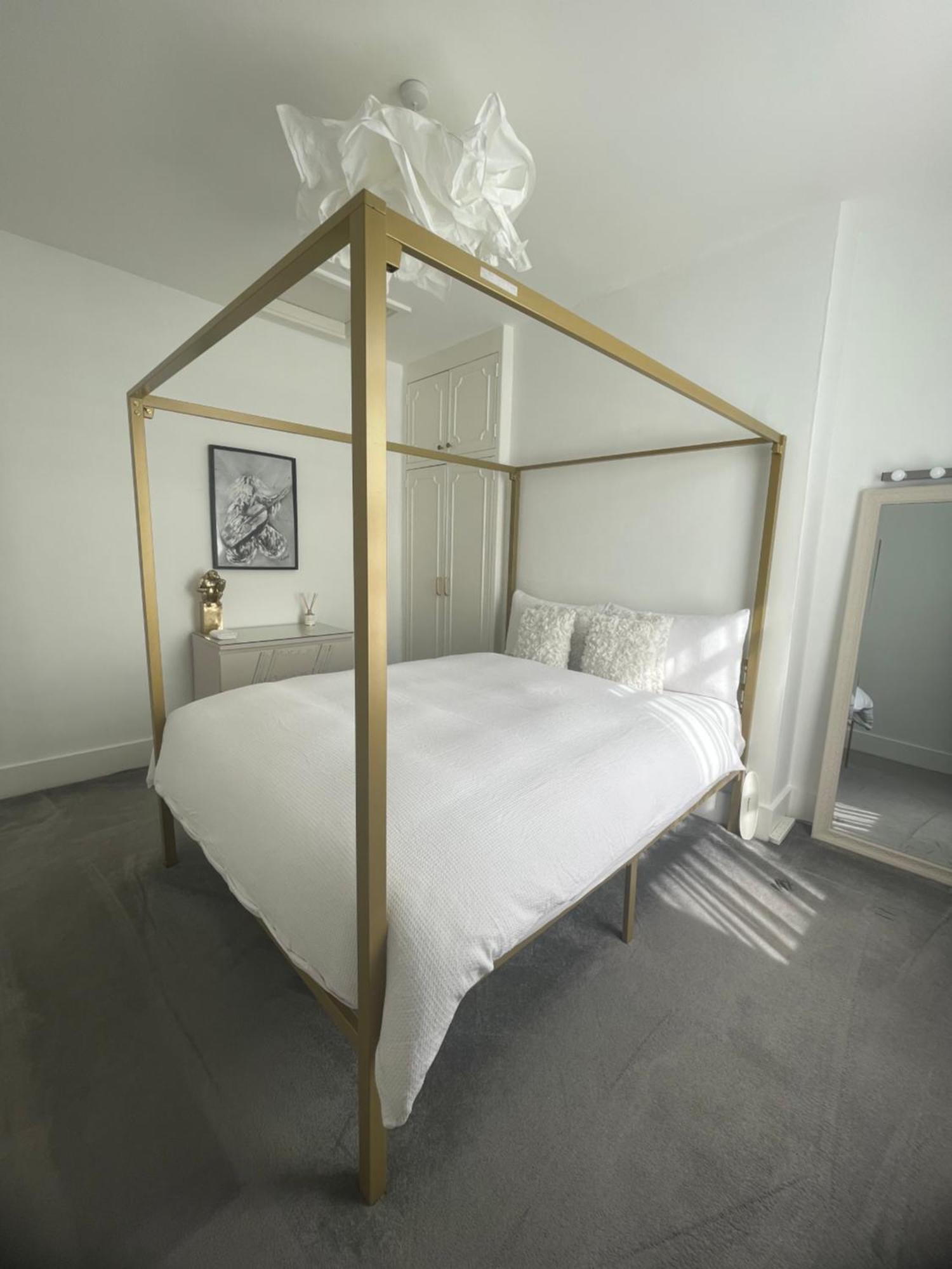 Queen Bedroom In Maida Vale Accommodatie bij particulieren *