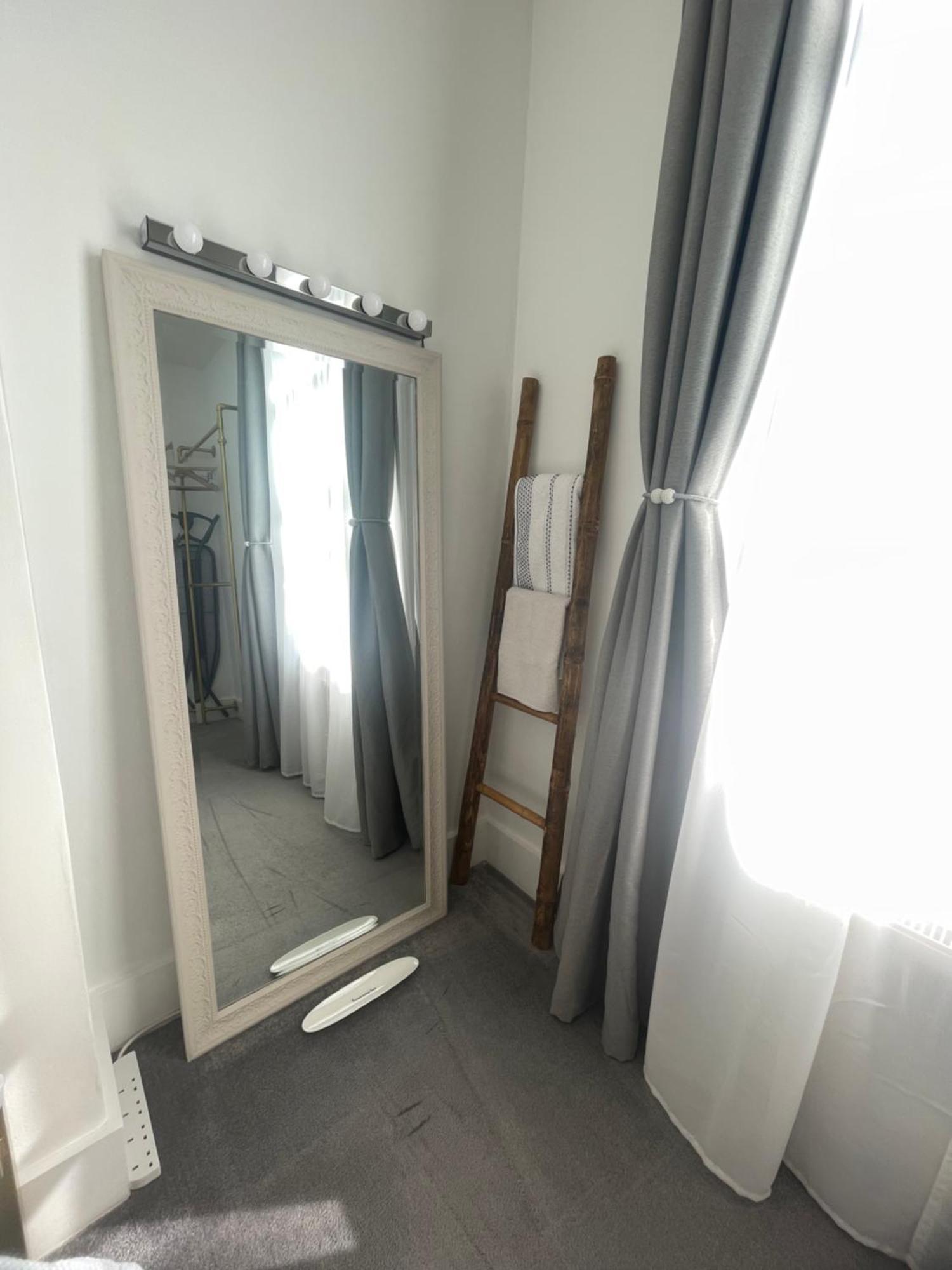 Accommodatie bij particulieren Queen Bedroom In Maida Vale Londen