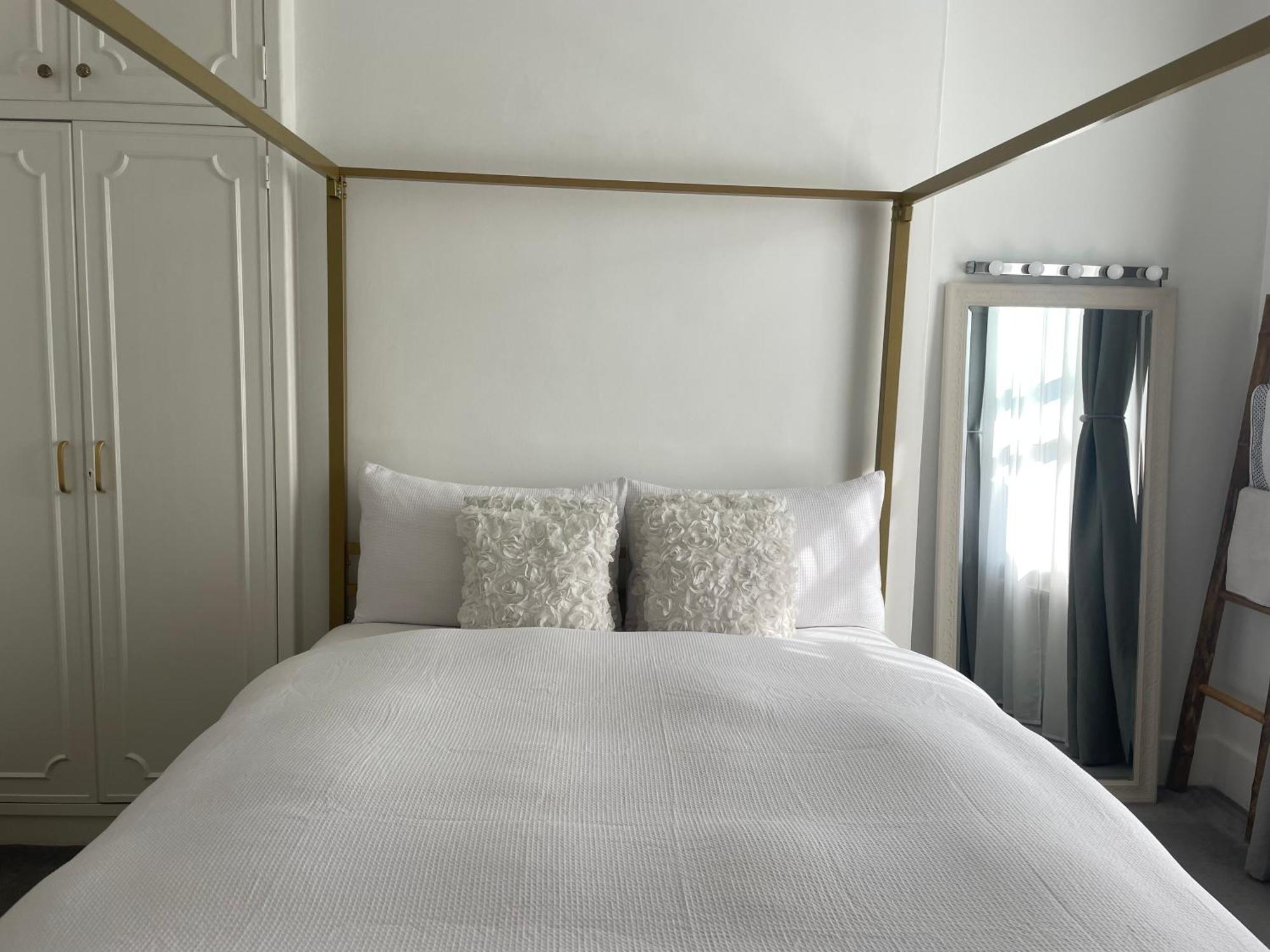 Queen Bedroom In Maida Vale Accommodatie bij particulieren *