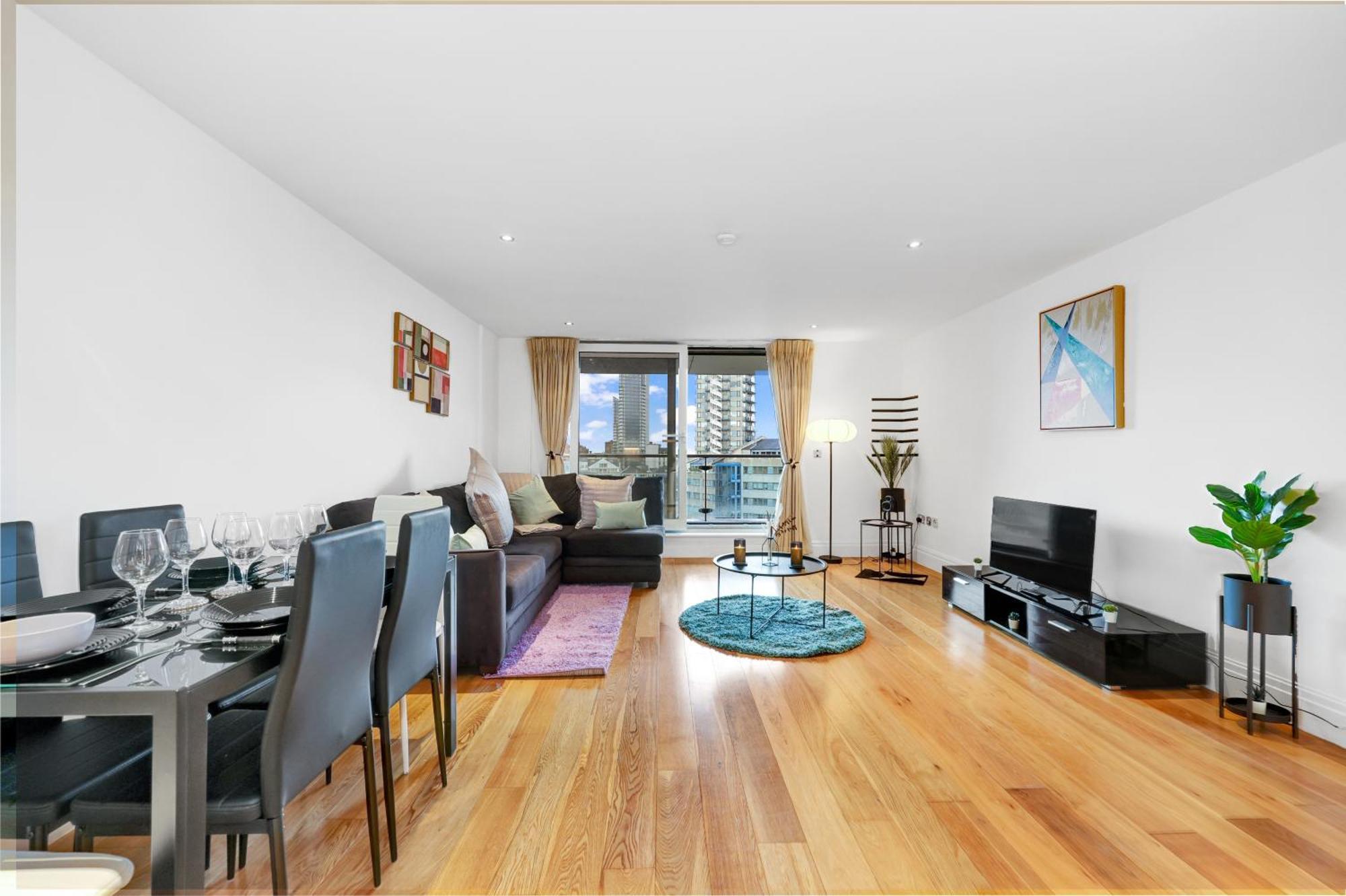 Apartamento Sleeps 8, Parking, River Views, Chelsea 3 Bdr