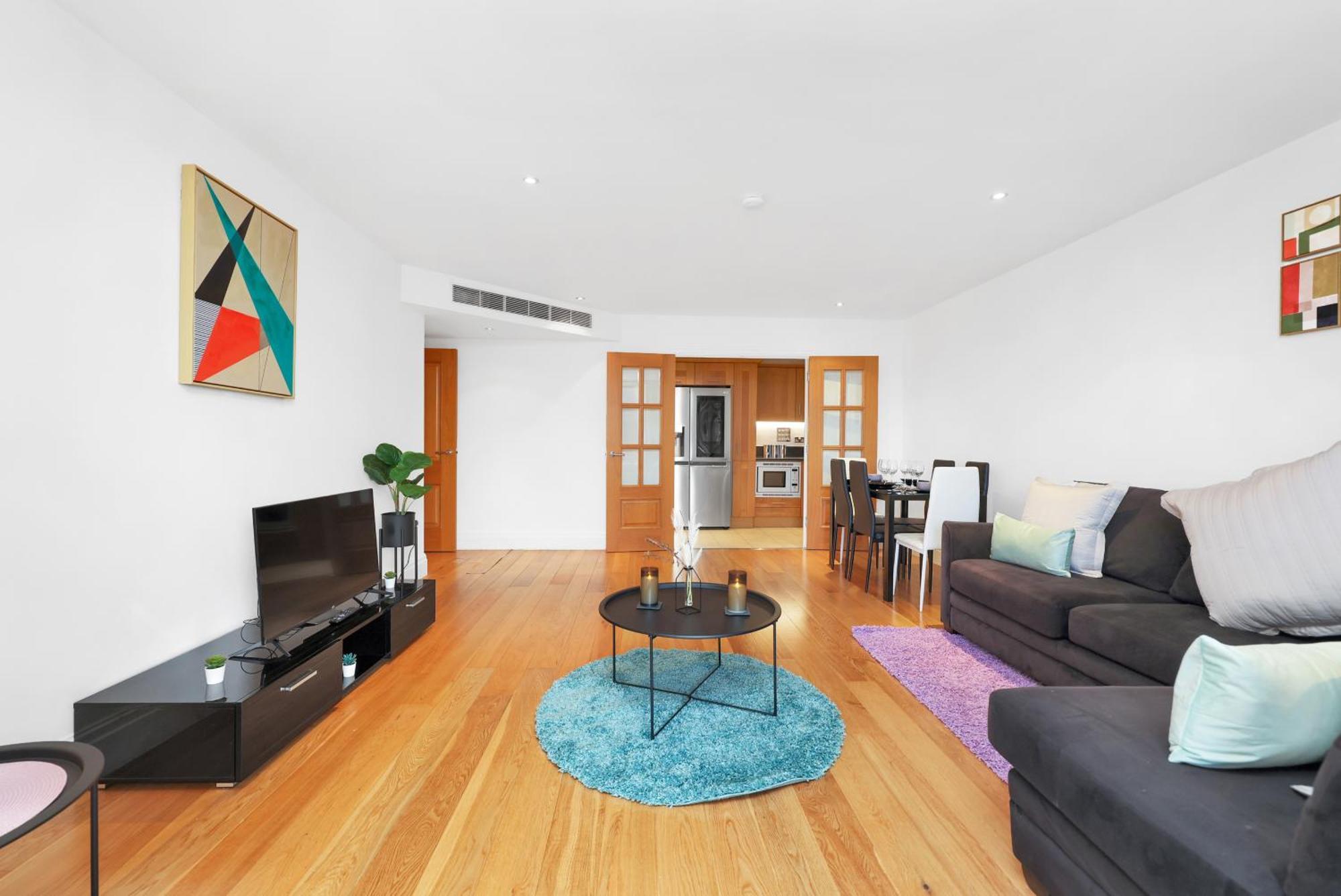 Sleeps 8, Parking, River Views, Chelsea 3 Bdr Apartamento